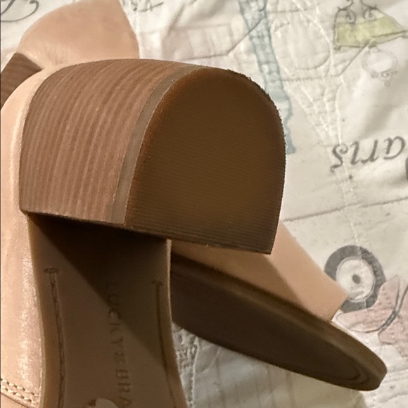 Lucky Brand Women's Beige Open-Toe Mules - Picture 3 of 5